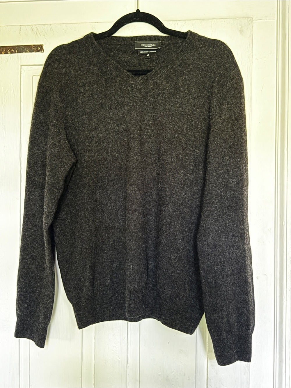 Mantovani Studio Charcoal Cashmere V Neck Sweater Italian Men’s M